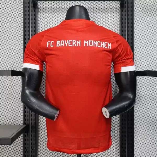 BAYERN DE MÚNICH 2025/26 - Imagen 2